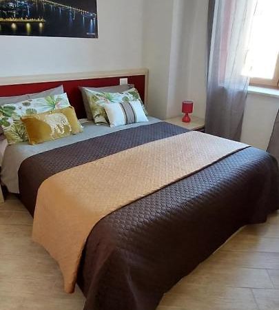 B&B New Acropolis Агрополи Экстерьер фото